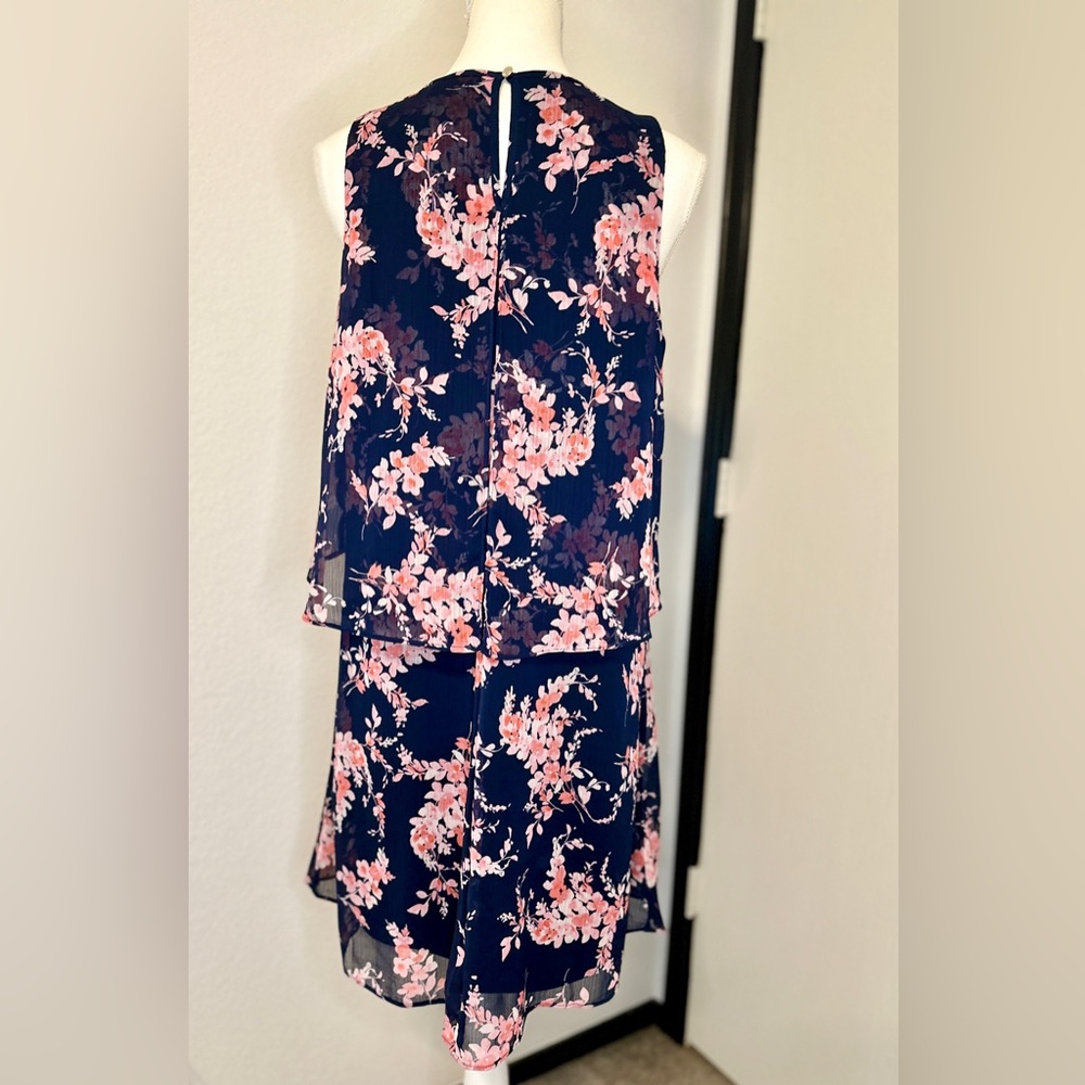 Tommy Hilfiger Size 6 Navy/Pink Chiffon Dress - Picture 2 of 9
